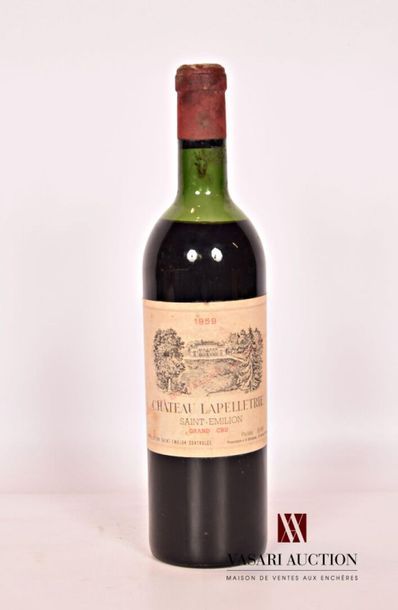 null 1 bouteille	Château LAPELLETRIE	St Emilion GC	1959
	Et. un peu fanée et tachée....