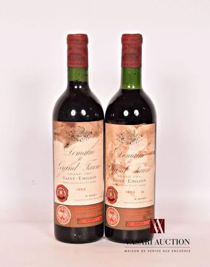 null 2 bottlesDOMAINE DU GRAND FAURIESt Emilion GC1962Et
. stained. N: 1 mid-low...