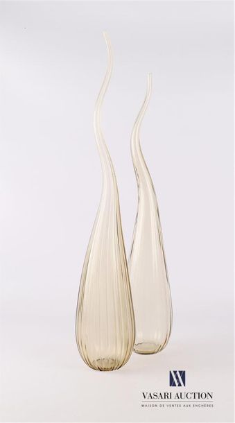 null SALVIATI
Two soliflore vases model Aria in smoked coloured glass with a pear-shaped...