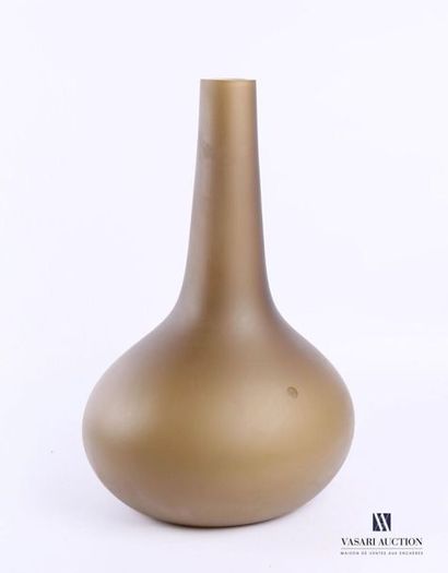 null SALVIATI 
Piriform brown vase, model Fiesolani created by Nijel Coates
Signed...