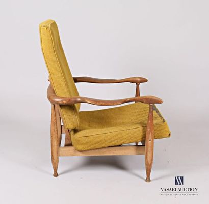 null GUILLERME Robert (1913-1990) & CHAMBRON Jacques (1914-2001)
Armchair in natural...