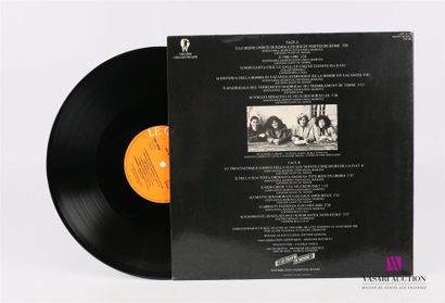 null Lot de 20 vinyles :
TAOS AMROUCHE - Chants de l'Atlas 
1 Disque 33T sous pochette...