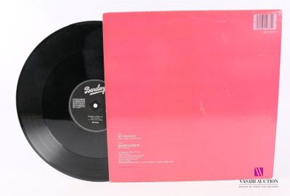 null Lot de 20 vinyles :
MARIE MYRIAM - Calin Caline
1 Disque 33T sous pochette cartonnée...