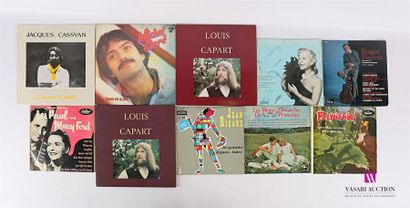 null Lot de 17 vinyles :
- Julie Pietri Salamùbô - 1 disque 33T sous pochette cartonnée...
