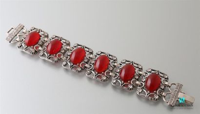 null Bracelet en métal argenté orné de six motifs ajourés sertis de cabochons à l'imitation...