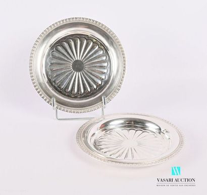 null Pair of round silver plated metal coasters, the basin decorated with a rosette,...