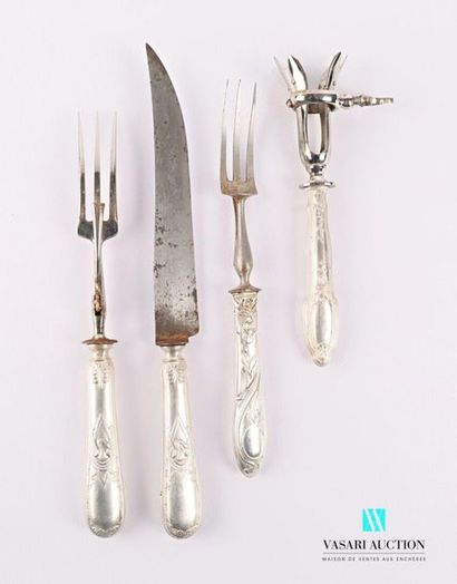null Cutlery service cutlery, the silver metal handles decorated with a swan with...