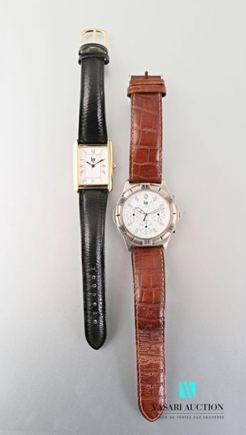 null Lip, deux montres bracelet d'homme :
Une : boîtier rectangulaire (26 x 24 mm)...