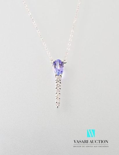 null Necklace in white gold 750 thousandths set with an oval cut tanzanite calibrating...