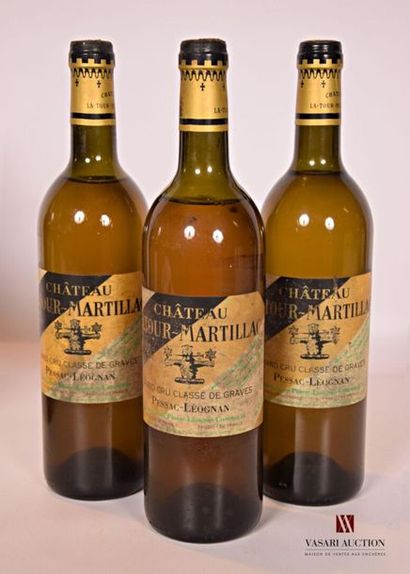 null 3 bouteilles	Château LATOUR MARTILLAC	Graves GCC blanc	1995
		Et. tachées. N...