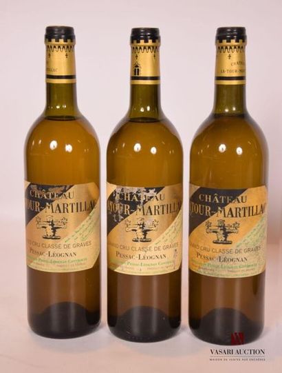 null 3 bouteilles	Château LATOUR MARTILLAC	Graves GCC blanc	1995
		Et. tachées. N...