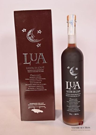 null 1 bouteille	Liqueur de Café LUA (Jamaïque) Blue Montain		
		70 cl - 30°. Présentation...