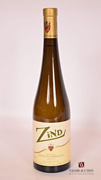 null 1 bouteille	Vin de table blanc "Zind" mise Dom. Zind-Humbrecht		2011
		Et. impeccable....