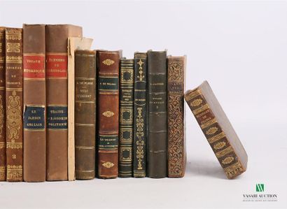 null [HISTORY AND GEOGRAPHY - TRAVEL] A
large consignment of bound books including...