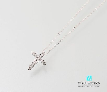 null Cross pendant and its 750 thousandths white gold chain set with ten modern cut...