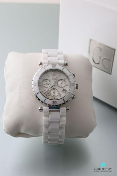null GC, ladies' wristwatch, 38 mm round case, white mother-of-pearl dial with three...