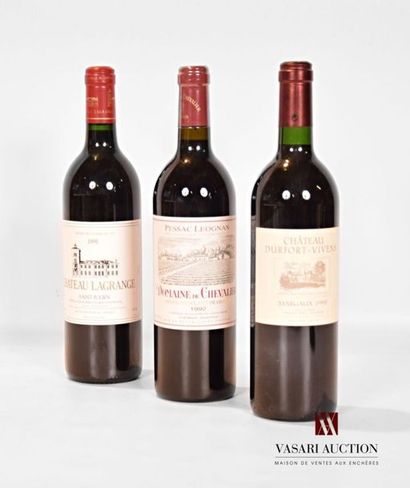 null Lot de 3 bouteilles comprenant :		
1 bouteille	Château LAGRANGE	St Julien GCC	1991
1...