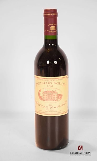 null 1 bouteille	PAVILLON ROUGE du Château MARGAUX	Margaux	1992
	Et. excellente (1...