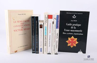 null [FRANC MACONNERIE - ROMANS]
Lot comprenant dix ouvrages : 
- PRUNER Francis...