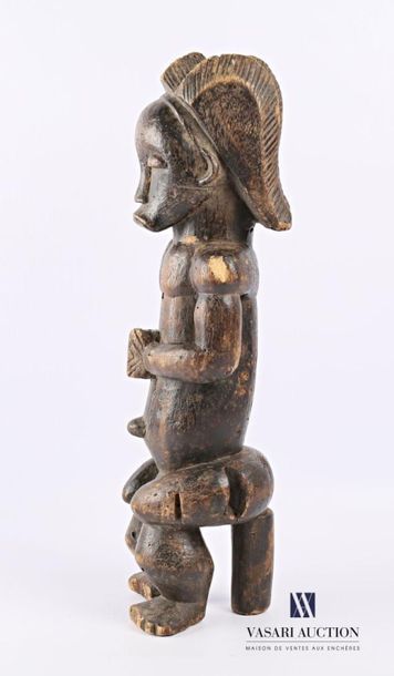 null FANG - GABON
Statue d'ancêtre, gardien de reliquaire de style Mvaï en position...