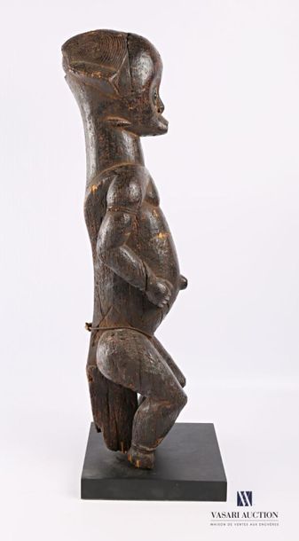 null FANG - GABON
Statue d'ancêtre, gardien de reliquaire assis en bois sculpté patiné
Haut....