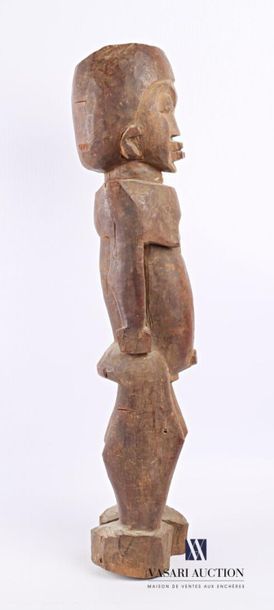 null LOBI - COTE D'IVOIRE
Fétiche debout en bois sculpté 
Haut. : 59 cm
Note : Les...