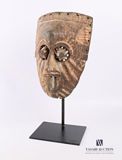 null KASAI - CONGO
Masque en bois sculpté polychrome 
(petites usures)
Haut. : 30...