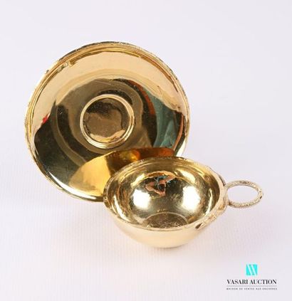 null Taste wine and its saucer in silver gilt 800 thousandths, the taste wine decorated...