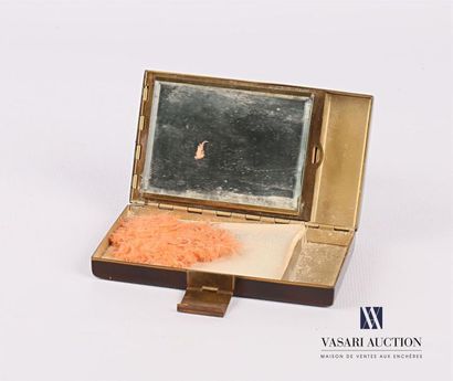 null Rectangular tortoiseshell powder case, the frame in gilded metal, the lid decorated...