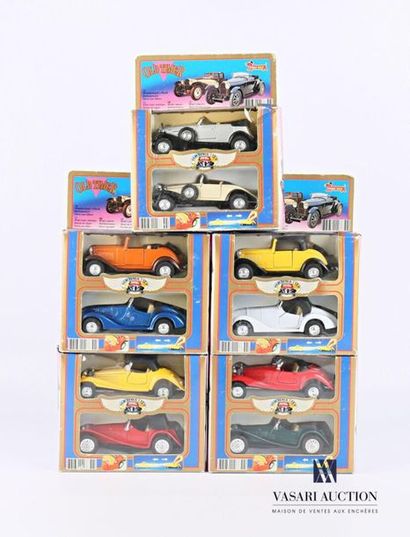 null OLD TIMER - HOBBY DAX
Set of five boxes each containing two vehicles 
(wear,...