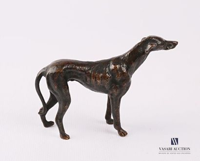 null Bronze subject with brown patina showing a greyhound.
Top. : 7 cm - Width :...