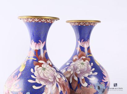 null Pair of brass baluster-shaped vases decorated in cloisonné enamels with peonies...