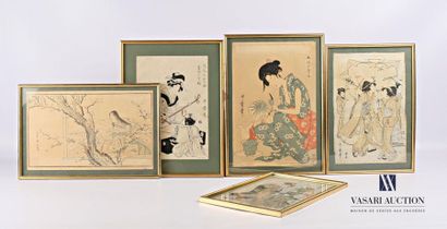 null Lot de quatre estampes japonaises encadrées figurant des scènes du quotidien...