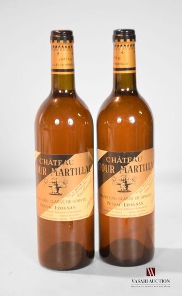null 2 bouteilles	Château LATOUR MARTILLAC	Graves GCC blanc	1990
	Et. impeccables....