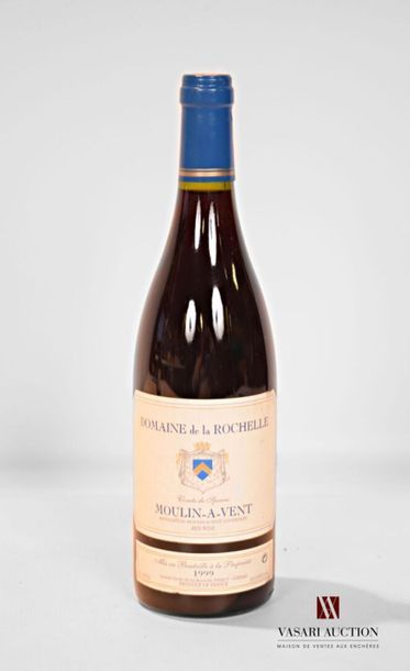 null 1 bottleMOULIN A VENT Domaine de la Rochelle1999Et
. barely stained. N: top...