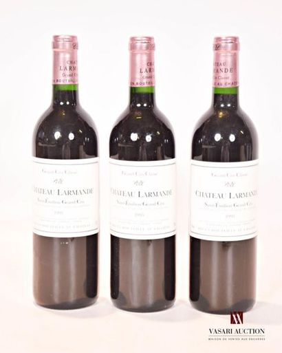 null 3 bouteilles	Château LARMANDE	St Emilion GCC	1995
	Présentation et niveau, ...