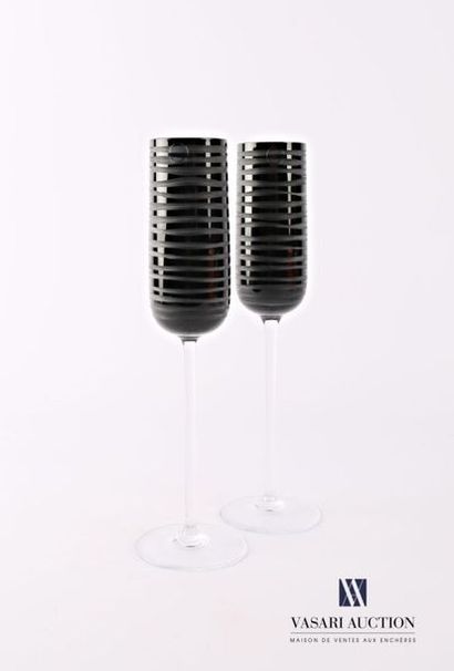 null SALVIATI
Paire de flutes à champagne à pied en verre de Murano modèle Graffiati,...