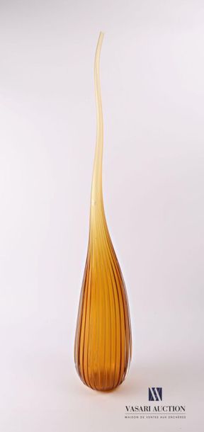 null SALVIATI
Vase soliflore modèle Aria en verre de couleur ambre translucide de...