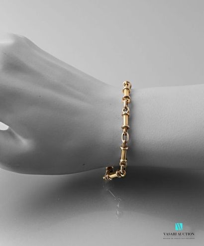 null MELLERIO
Flexible bracelet in 750 thousandths yellow gold, tube links alternating...