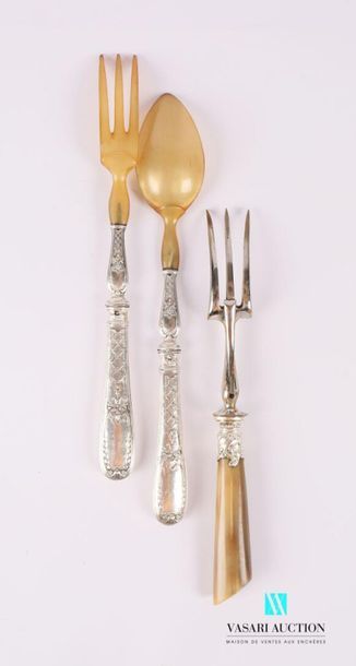 null Salad servers, silver handles stuffed with latticework decoration finished with...