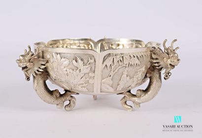 null Silver bowl of round shape with broad ribs presenting reserves decorated with...