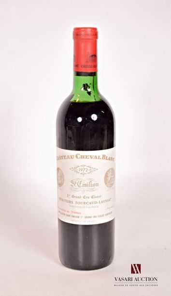 null 1 bouteille	Château CHEVAL BLANC	St Emilion 1er GCC	1972
	Et. à peine tachée....
