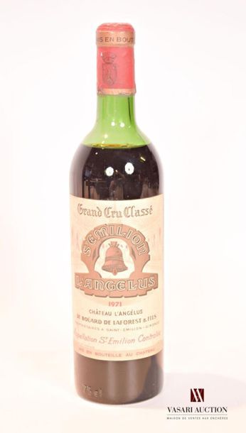 null 1 bouteille	Château L'ANGÉLUS	St Emilion GCC	1971
	Et. un peu tachée. N : mi...