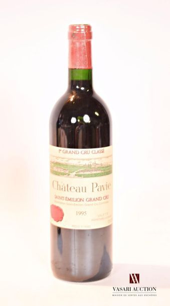 null 1 bouteille	Château PAVIE	St Emilion 1er GCC	1995
	Et. à peine tachée. N : mi...
