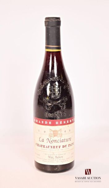 null 1 bouteille	CHATEAUNEUF DU PAPE La Nonciature mise Max Aubert Prop.		1990
	Et....