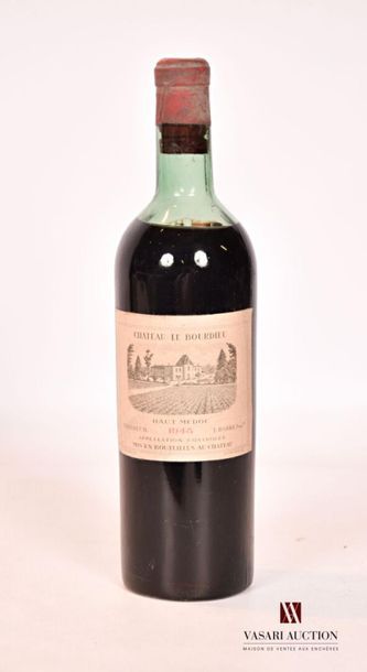 null 1 bouteille	Château LE BOURDIEU	Haut Médoc	1945
	Et. un peu fanée et un peu...