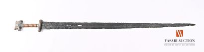 null Norman sword, blade of 91 cm oxidized, bad condition, restored, Excavation piece,...