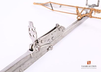 null Hunting crossbow, steel body, short stock with oriental decoration, bow 56 cm,...