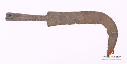 null Straight falcon (or tools), wrought iron, curved blade of 21 cm, on a 12.5 cm...