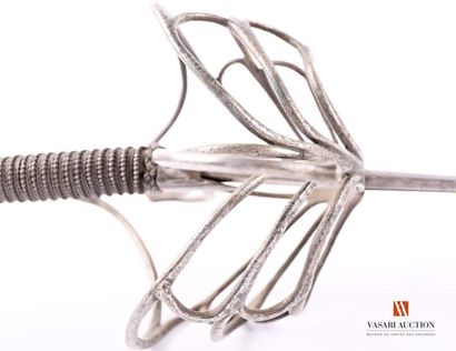 null Rapier, iron frame in double basket, inverted quillons and main branch in a...